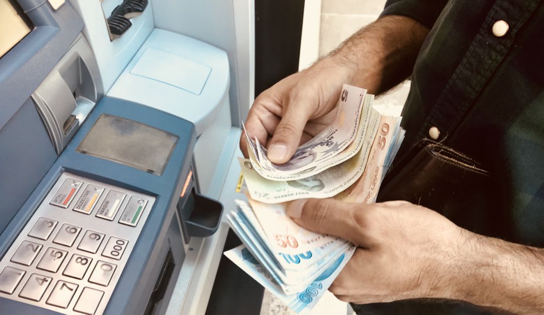 Lo que debes saber de las transferencias bancarias y el SAT
