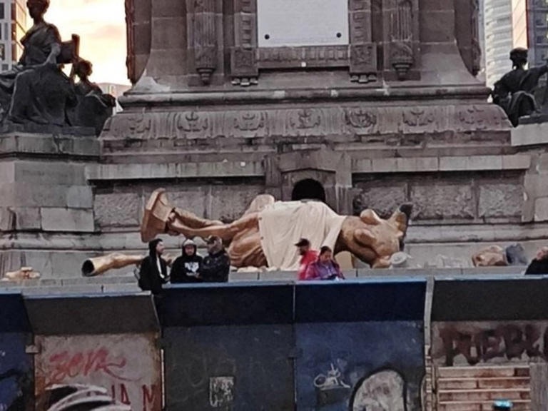 Reportan caída del Ángel de la Independencia en CDMX y aclaran qué pasó