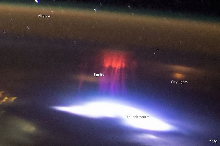 Fenómeno ‘Sprite’ sobre México captado por astronauta